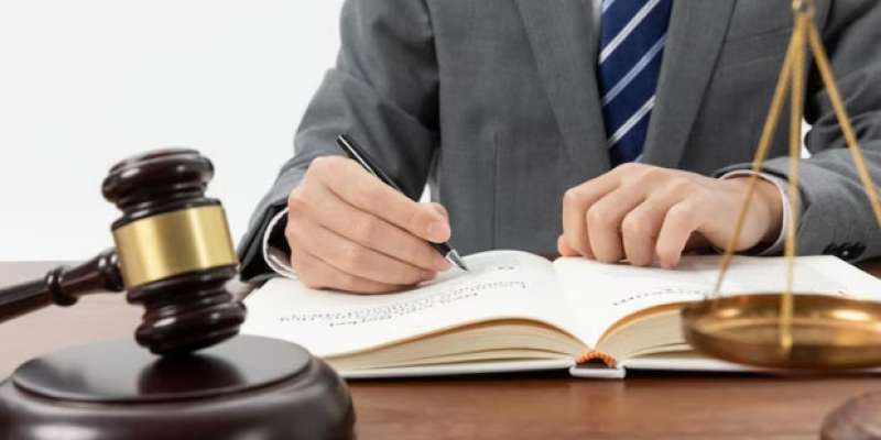 right personal injury lawyer